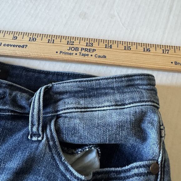 Judy Blue Distressed Boyfriend Fit Jeans Size 11/30 Dark Wash Blue Cowgirl - Picture 4 of 7